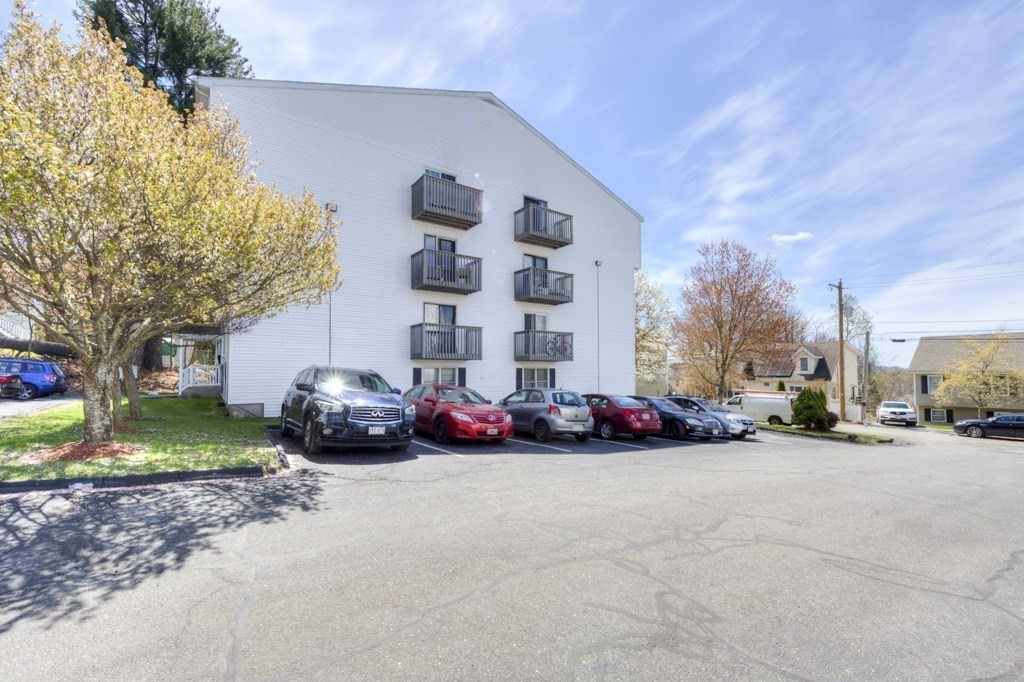 48 Gibbs Street, Unit 21B Worcester, MA 01607 - Photo 27 of 31