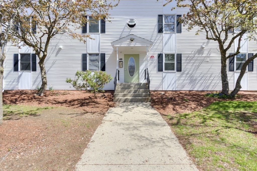 48 Gibbs Street, Unit 21B Worcester, MA 01607 - Photo 3 of 31