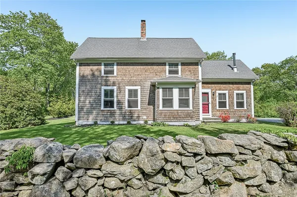 $899,000 | 40 Sylvia Road, Tiverton, RI 02878