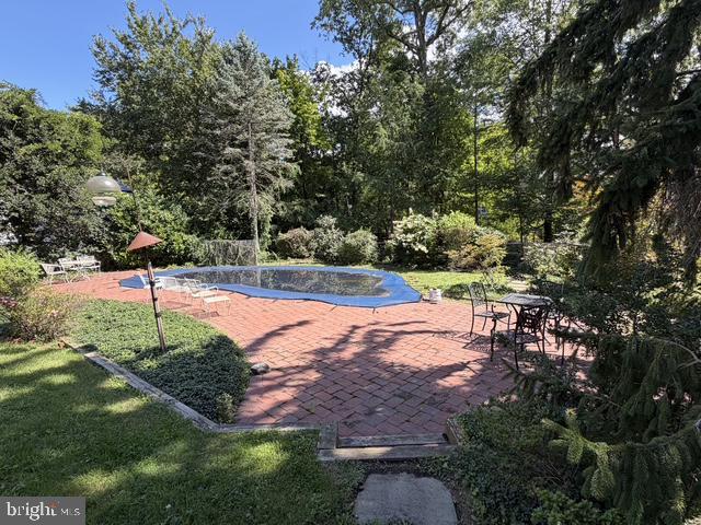 23 Randall Road Princeton, NJ 08540 - Photo 4 of 14 Gallery Image 4