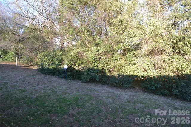 $950 | 107 Ferstl Avenue, Belmont, NC 28012