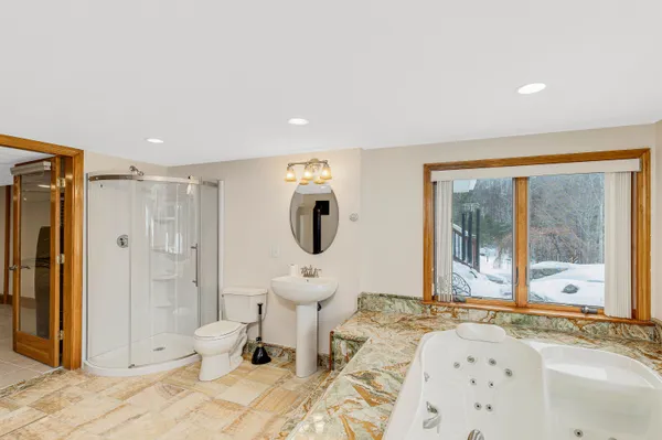 $2,100 | 19 Quimby Court, Danville, NH 03819