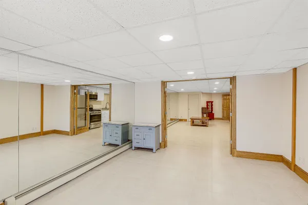 $2,100 | 19 Quimby Court, Danville, NH 03819