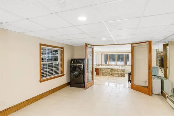 $2,100 | 19 Quimby Court, Danville, NH 03819