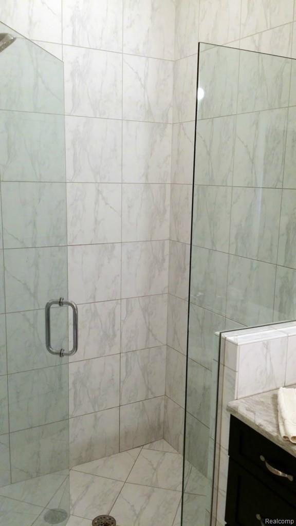 45900 South Stonewood Road, Unit 225 Canton, MI 48187 - Photo 39 of 61 ma7_095724.jpg