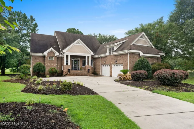 $688,000 | 198 Cedar Point Drive, Wallace, NC 28466