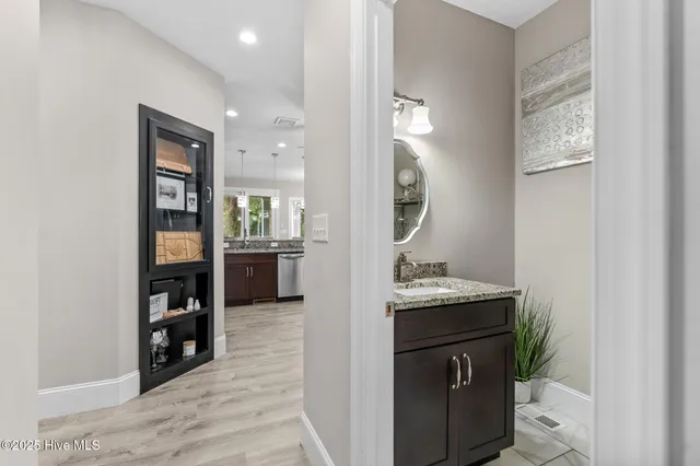 $688,000 | 198 Cedar Point Drive, Wallace, NC 28466