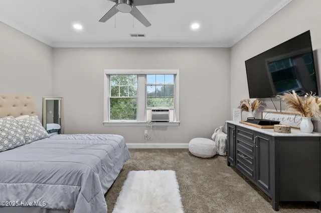 $688,000 | 198 Cedar Point Drive, Wallace, NC 28466