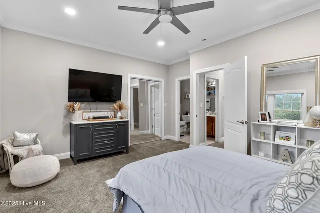 $688,000 | 198 Cedar Point Drive, Wallace, NC 28466