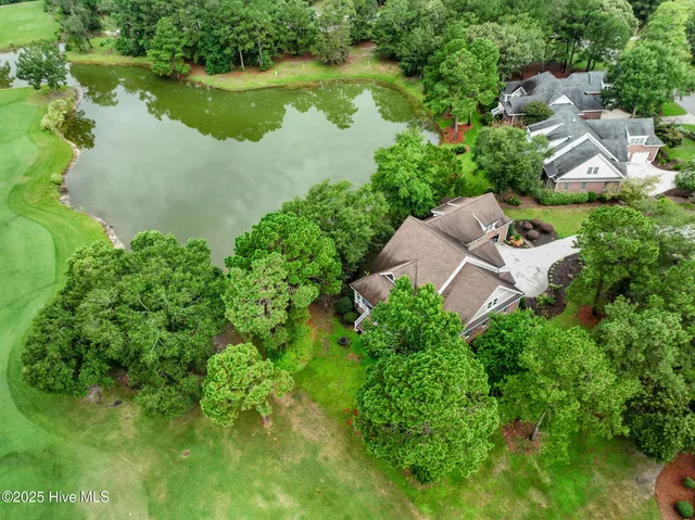 $688,000 | 198 Cedar Point Drive, Wallace, NC 28466