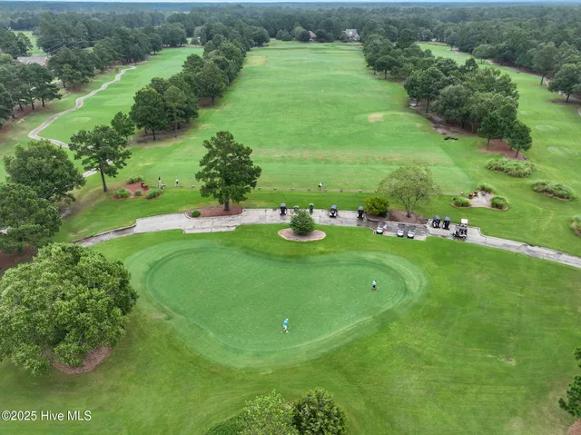 $688,000 | 198 Cedar Point Drive, Wallace, NC 28466