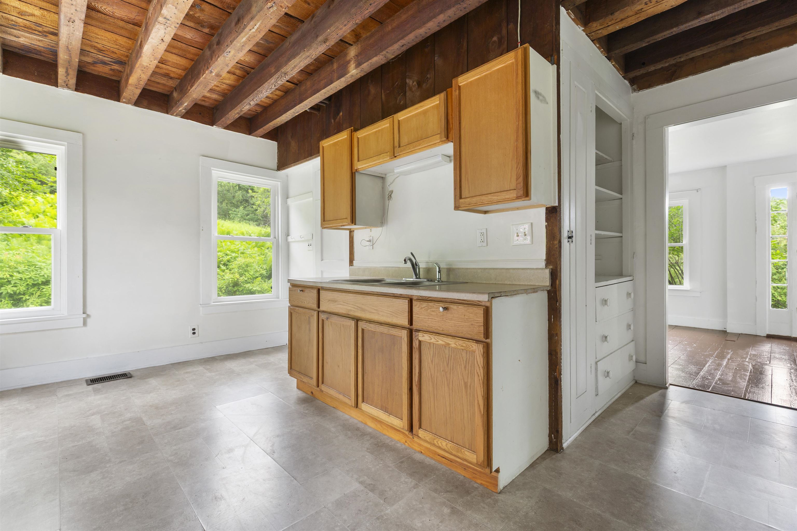 2 King Road Hanover, NH 03750 - Photo 5 of 29