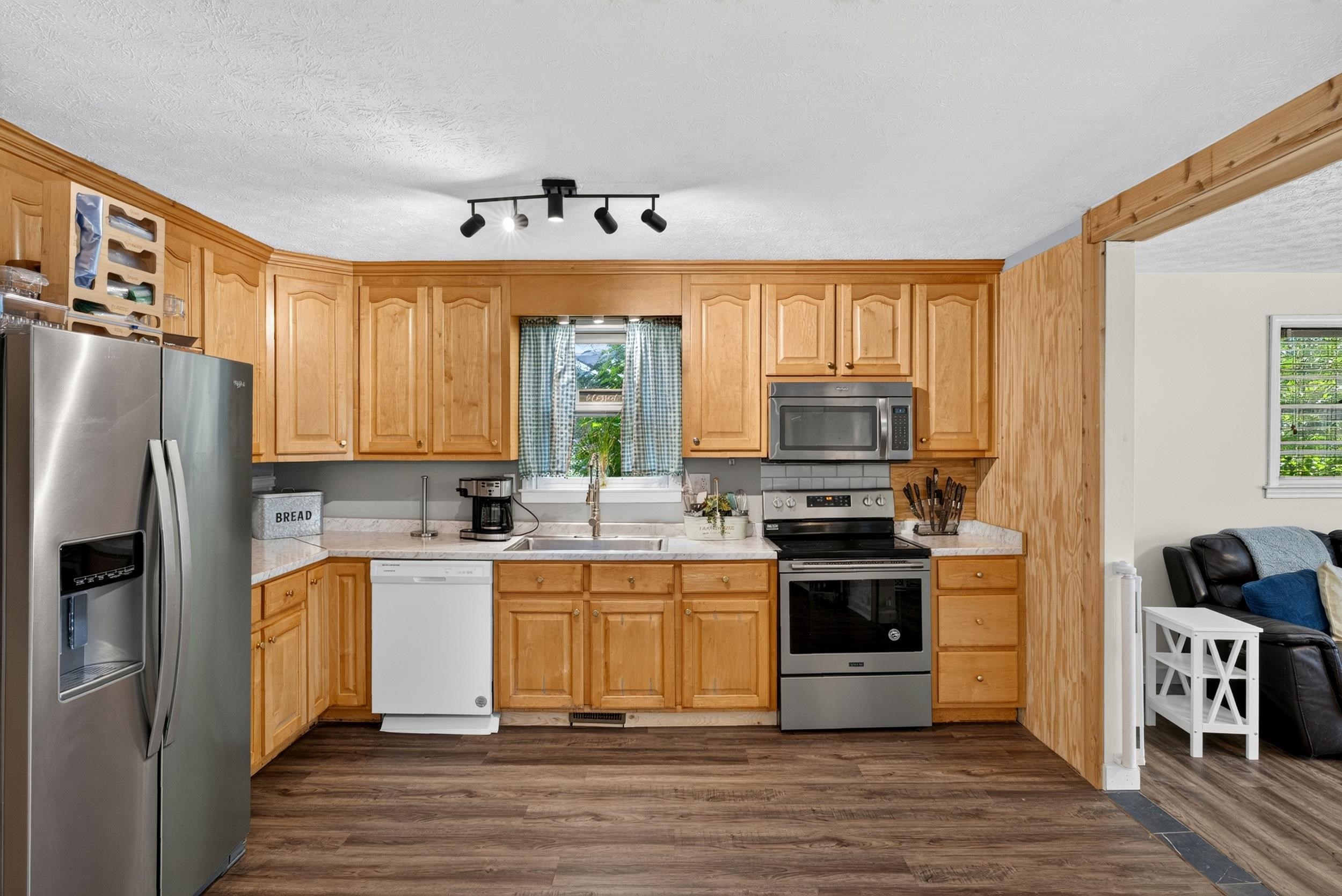 116 Winston Way West Easley, SC 29640 - Photo 11 of 43