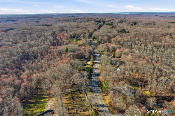 $350,000 | 1920 Center Groton Road, Ledyard, CT 06339