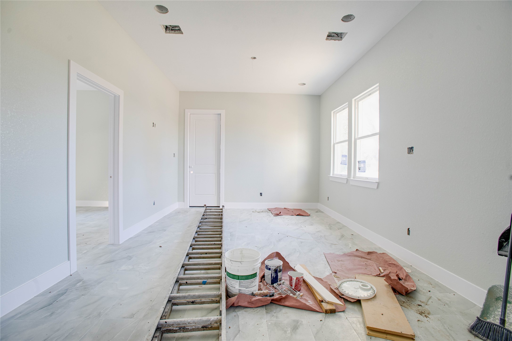 0 Rook Boulevard Houston, TX 77087 - Photo 5 of 15 a view of a room with window and lounge chair