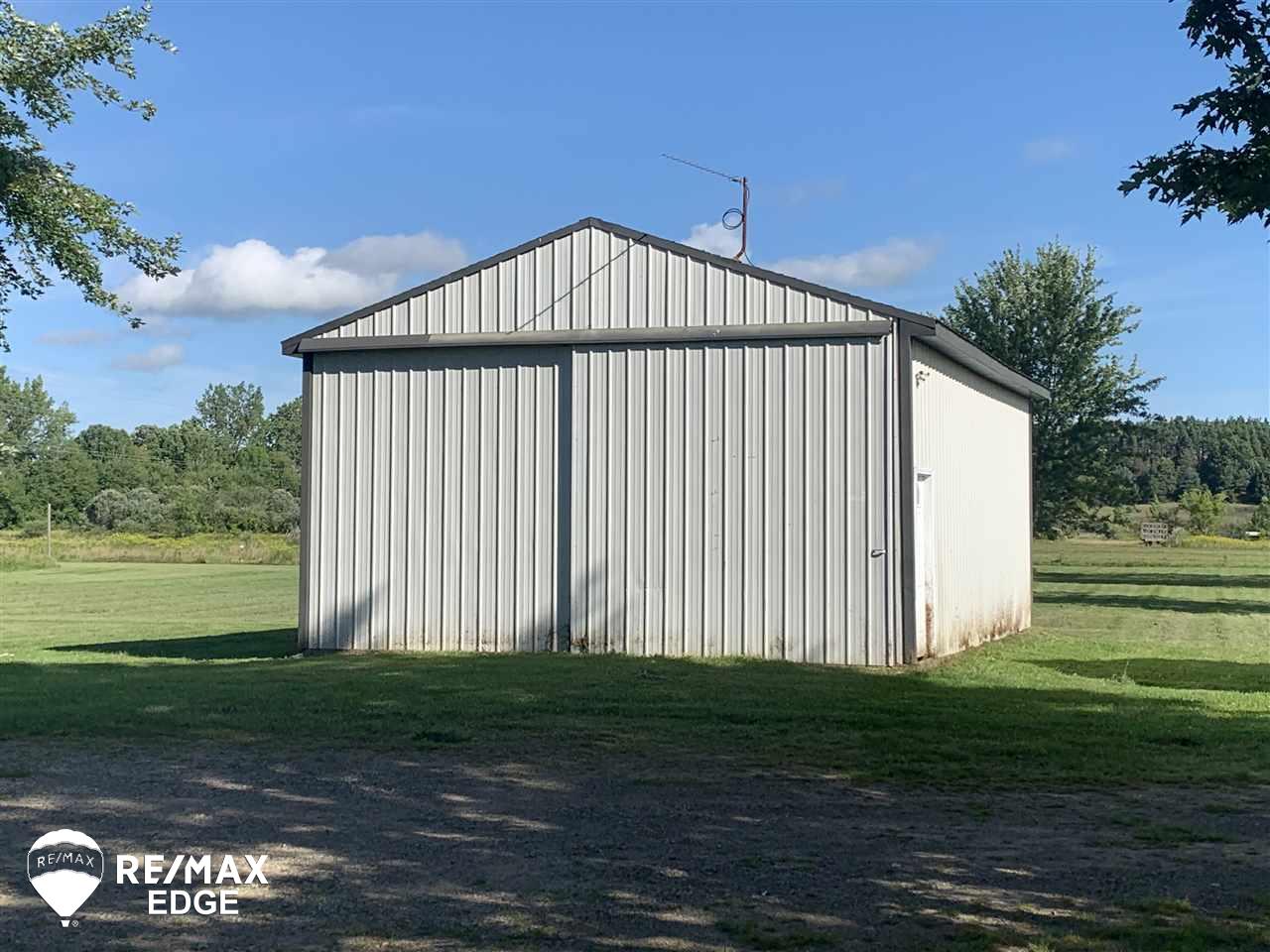 3554 Barnes Lake Road Columbiaville, MI 48421 - Photo 2 of 22