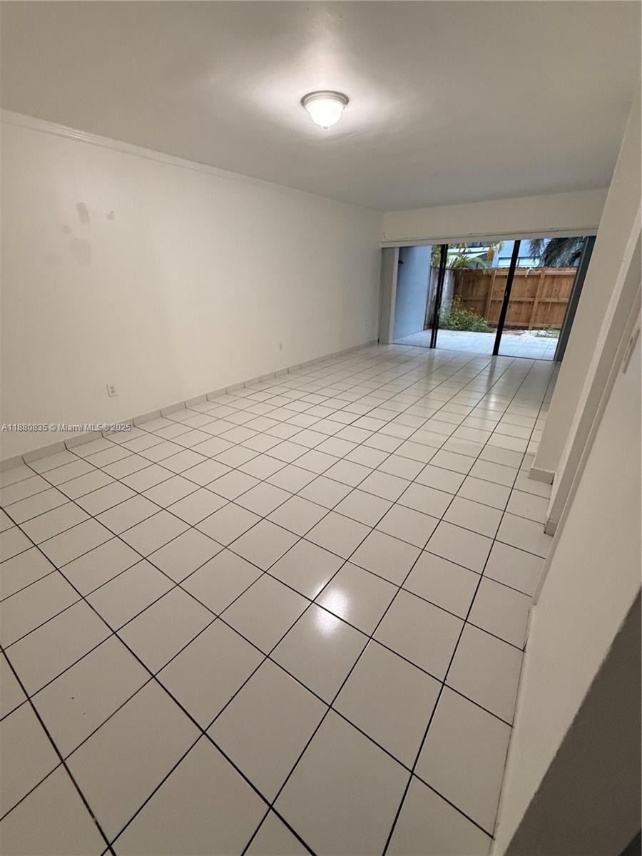 6300 Southwest 138th Court, Unit 102 Miami, FL 33183 - Photo 17 of 17 a view of an empty room