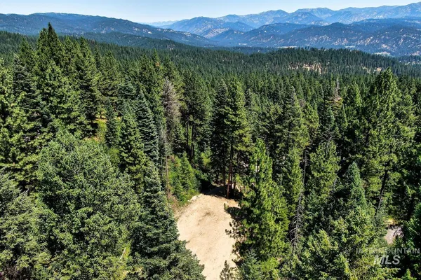 $199,000 | 10 Shadow Road, Garden Valley, ID 83622