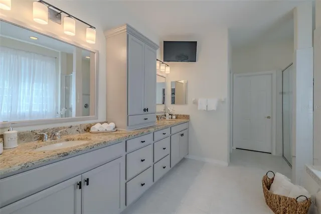 $565,000 | 27721 Kirkwood Circle, Wesley Chapel, FL 33544