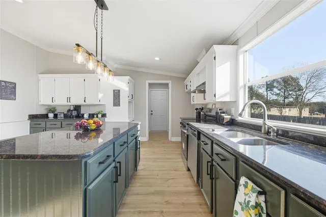 $249,999 | 111 Jody Lane, Azle, TX 76020