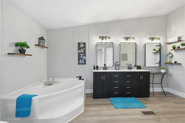 $249,999 | 111 Jody Lane, Azle, TX 76020