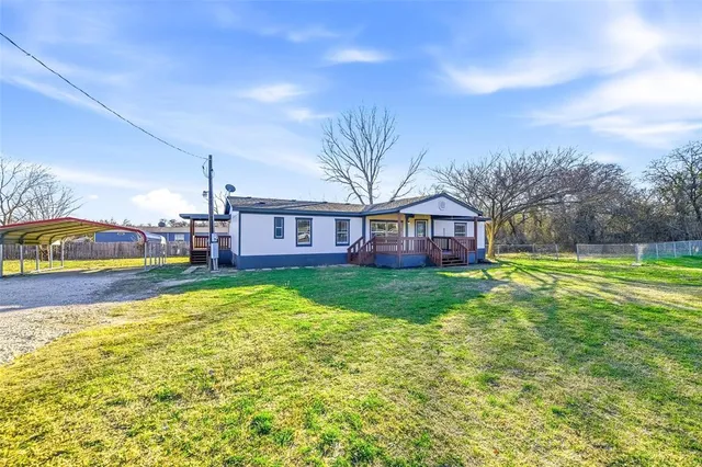 $249,999 | 111 Jody Lane, Azle, TX 76020