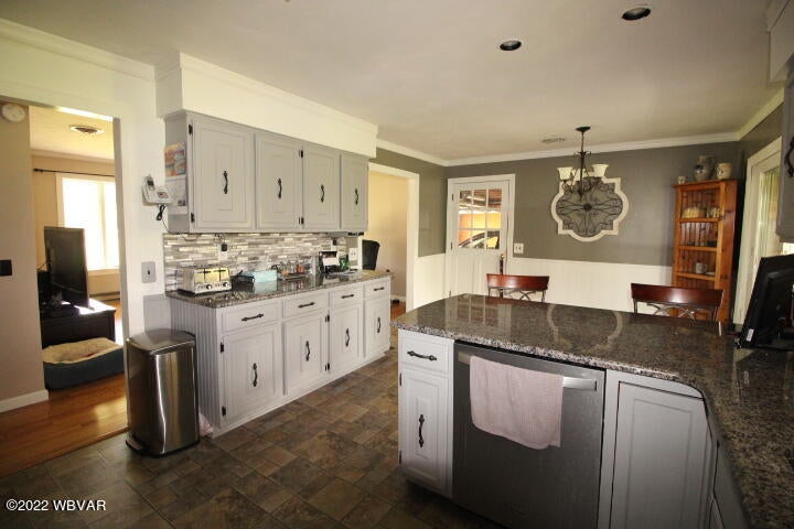 4445 Elimsport Road Montgomery, PA 17752 - Photo 14 of 35 Gallery Image 14