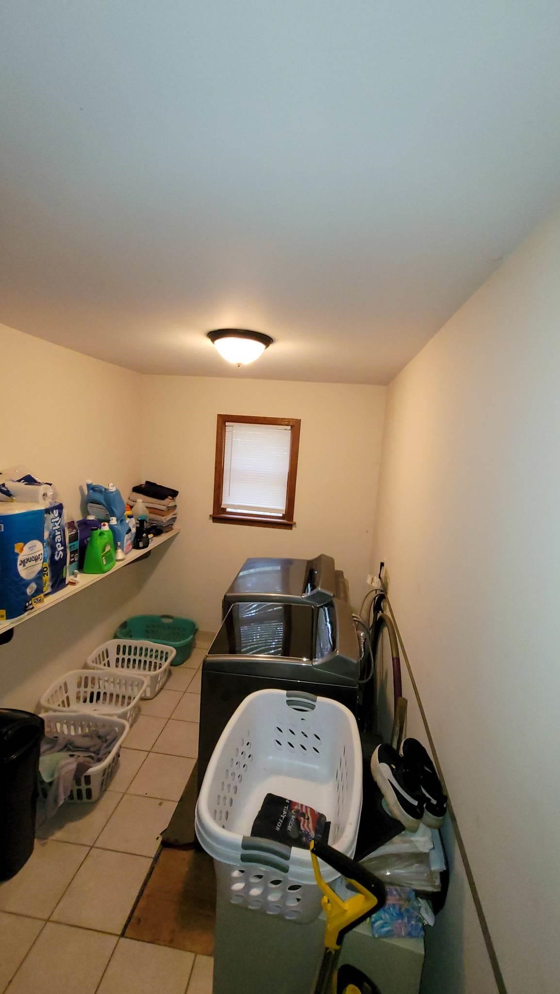5382 Morrish Road Swartz Creek, MI 48473 - Photo 21 of 23 1st floor laundry
