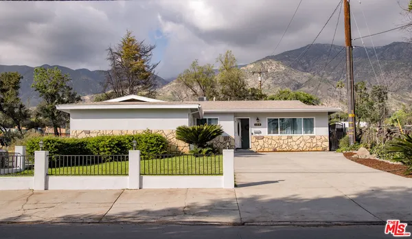 $995,000 | 199 East Altadena Drive, Altadena, CA 91001