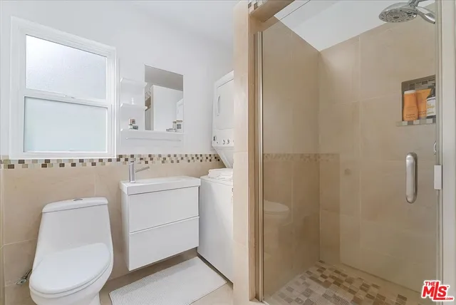 $2,850 | 2948 Exposition Boulevard, Unit 8, Santa Monica, CA 90404