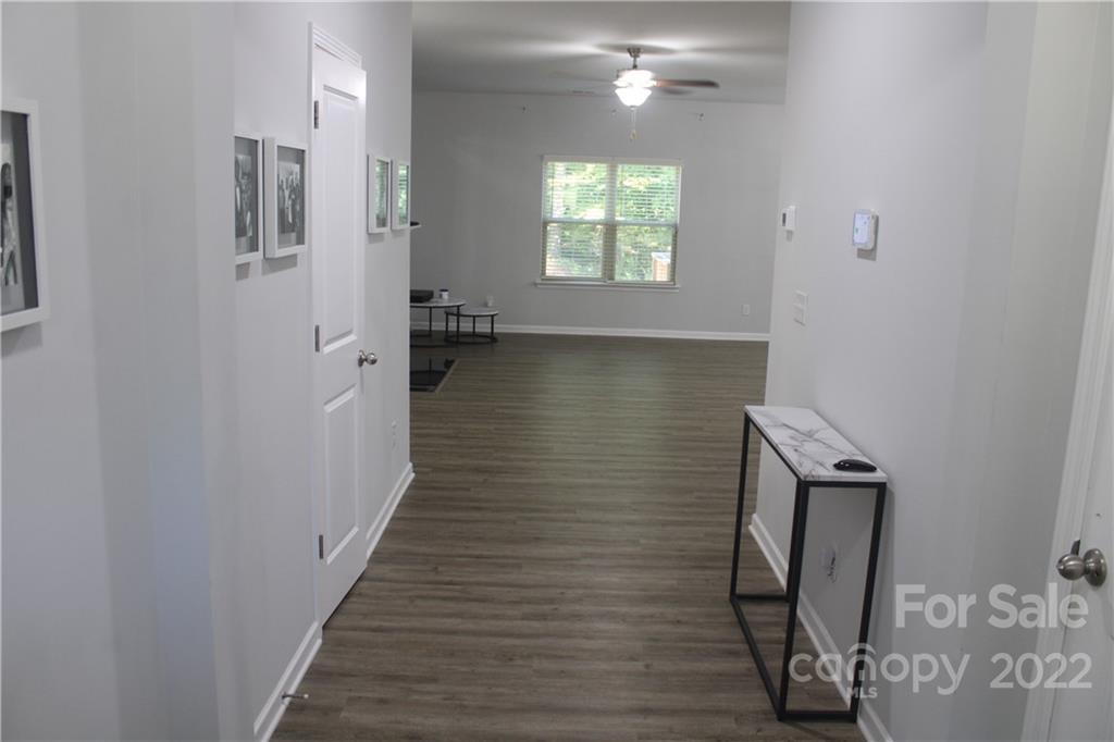 6901 Robinson Church Road, Unit 7 Charlotte, NC 28215 - Photo 3 of 27 Gallery Image 3
