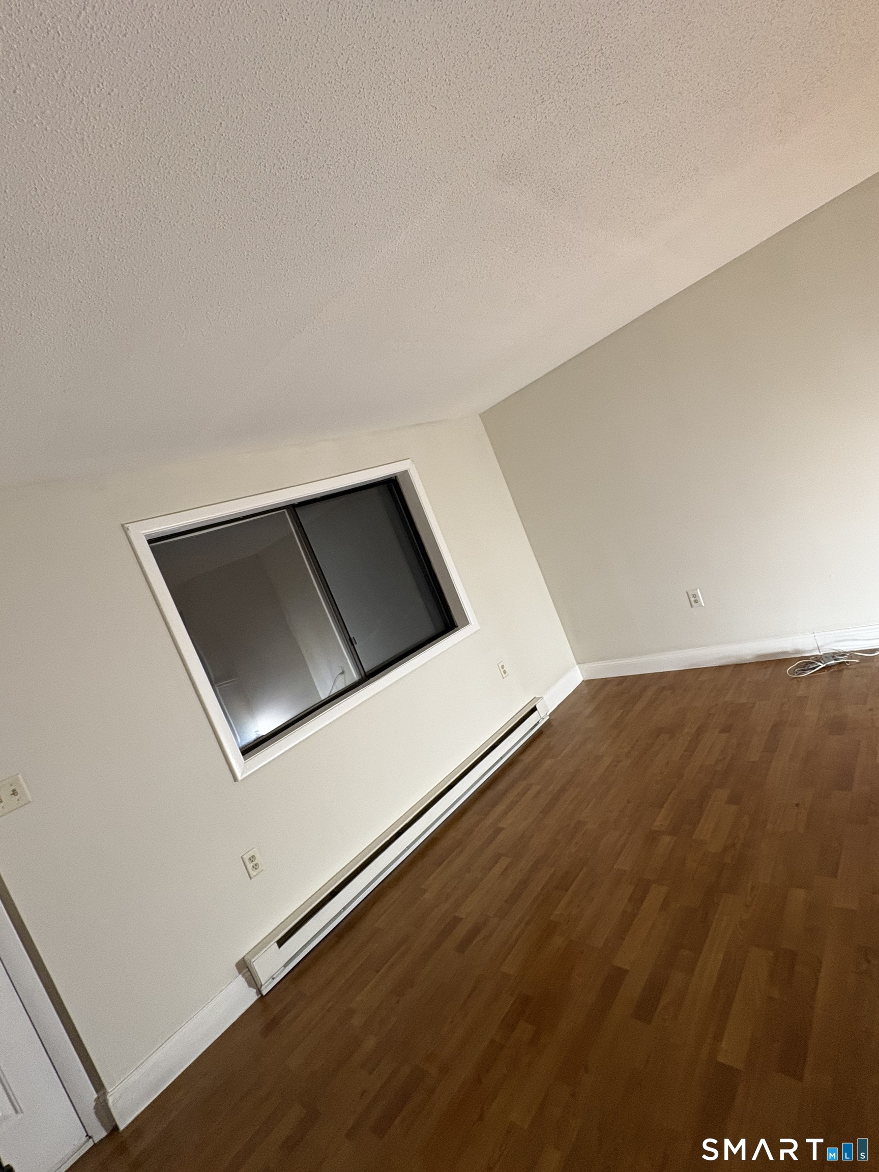 39 Horton Hill Road, Unit 8F Naugatuck, CT 06770 - Photo 3 of 8
