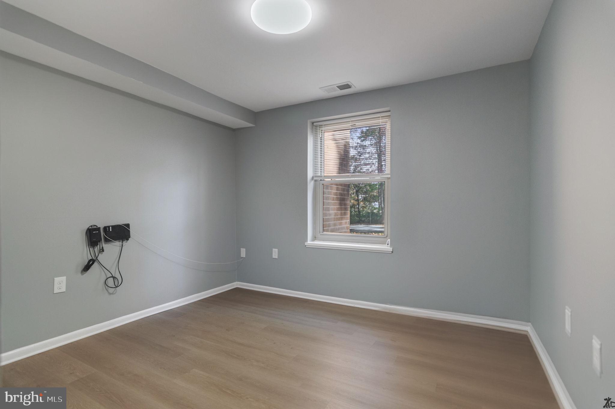 3356 Woodburn Road, Unit T3 Annandale, VA 22003 - Photo 21 of 35 an empty room with a window
