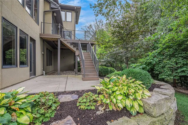 $785,000 | 9652 Pickering Street, Lenexa, KS 66227