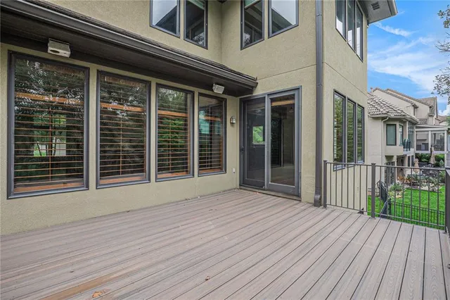 $785,000 | 9652 Pickering Street, Lenexa, KS 66227