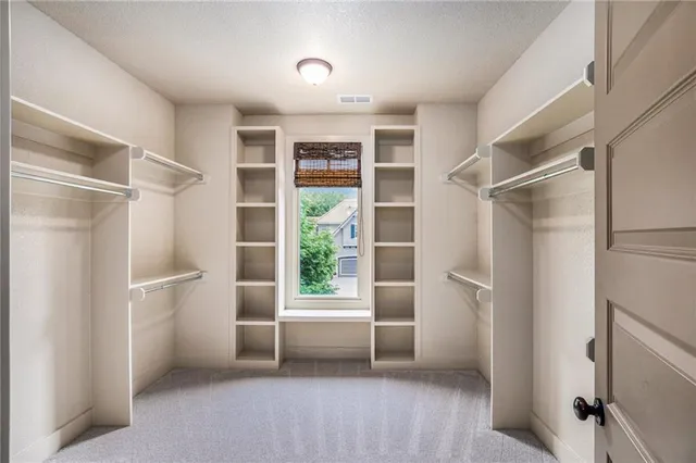 $785,000 | 9652 Pickering Street, Lenexa, KS 66227