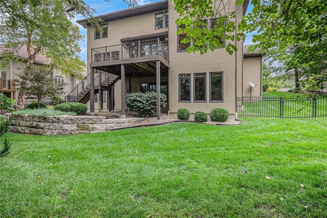 $785,000 | 9652 Pickering Street, Lenexa, KS 66227