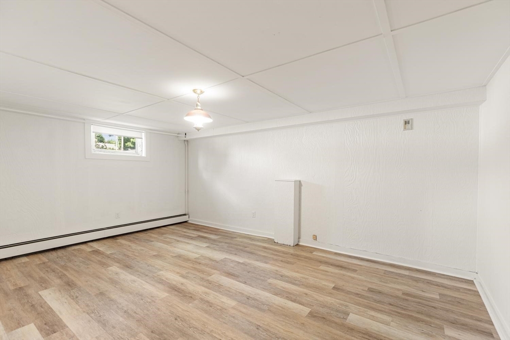 26 Linden Road Gloucester, MA 01930 - Photo 22 of 30