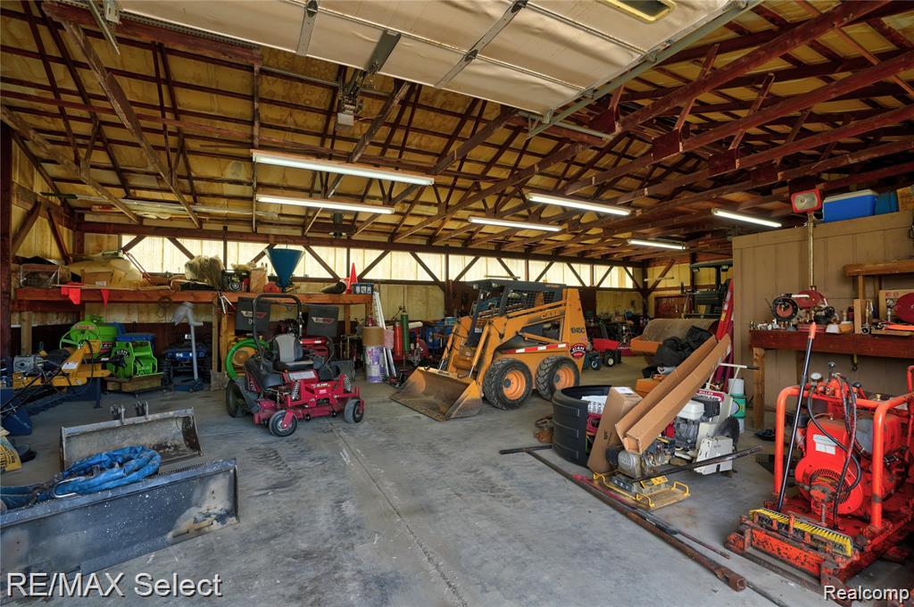 9215 W W. Grand Blanc Rd. Gaines, MI 48436 - Photo 50 of 63