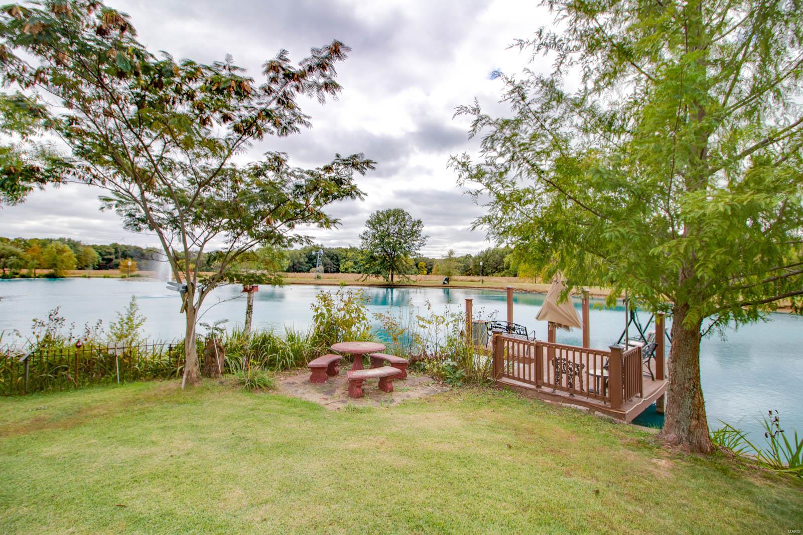 3697 Bono Road Staunton, IL 62088 - Photo 25 of 93