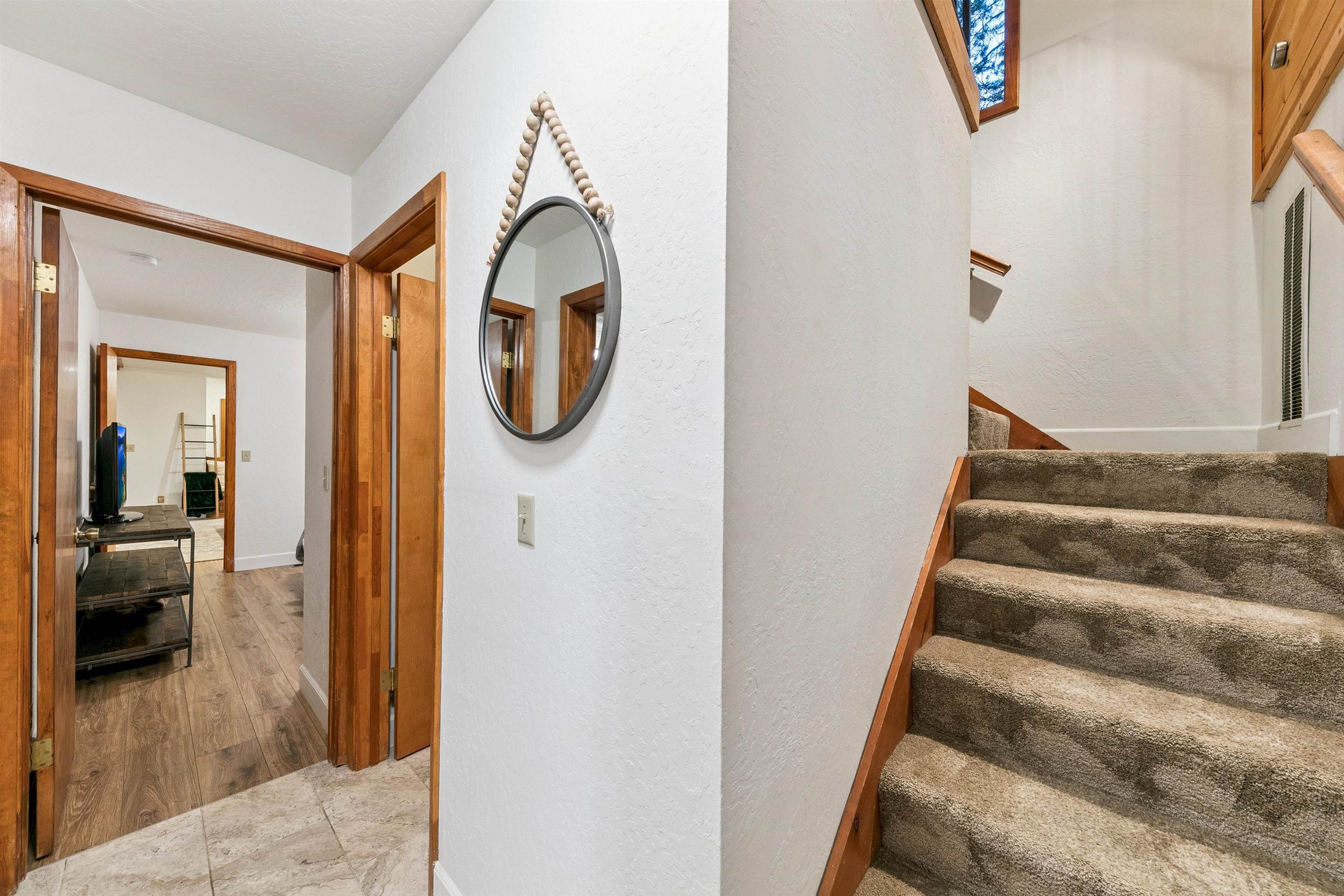 12095 Oslo Drive Truckee, CA 96161 - Photo 23 of 28 a view of an entryway