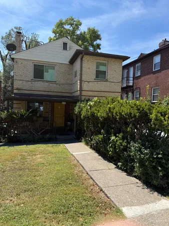 $300,000 | 1409 Yarmouth Avenue, Cincinnati, OH 45237