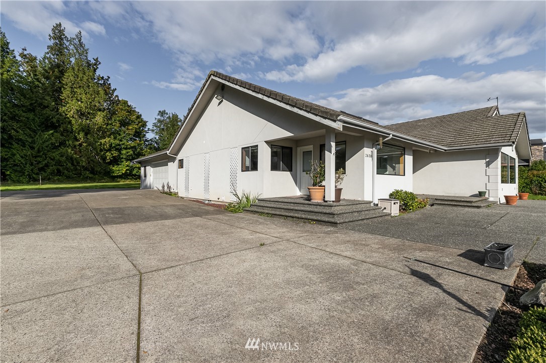 2630 North Shore Road Bellingham, WA 98226 - Photo 4 of 25 Gallery Image 4