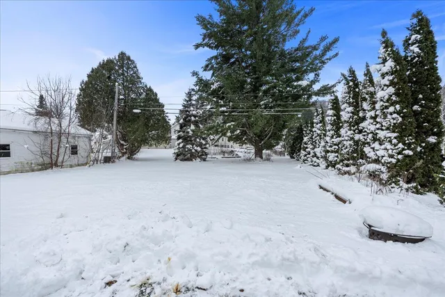 $325,000 | 411 Western Avenue, Plymouth, WI 53073