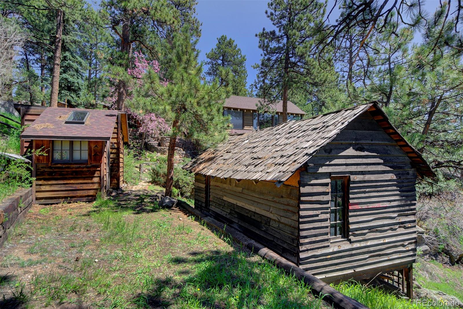 28424 Kinnikinnick Road Evergreen, CO 80439 - Photo 33 of 40 Gallery Image 33