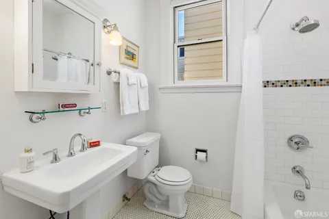 $619,000 | 206 Steiner Street, Unit 3, San Francisco, CA 94117