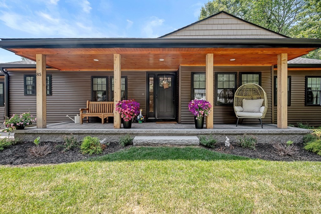 85 Narrows Road Westminster, MA 01473 - Photo 2 of 32 Gallery Image 2