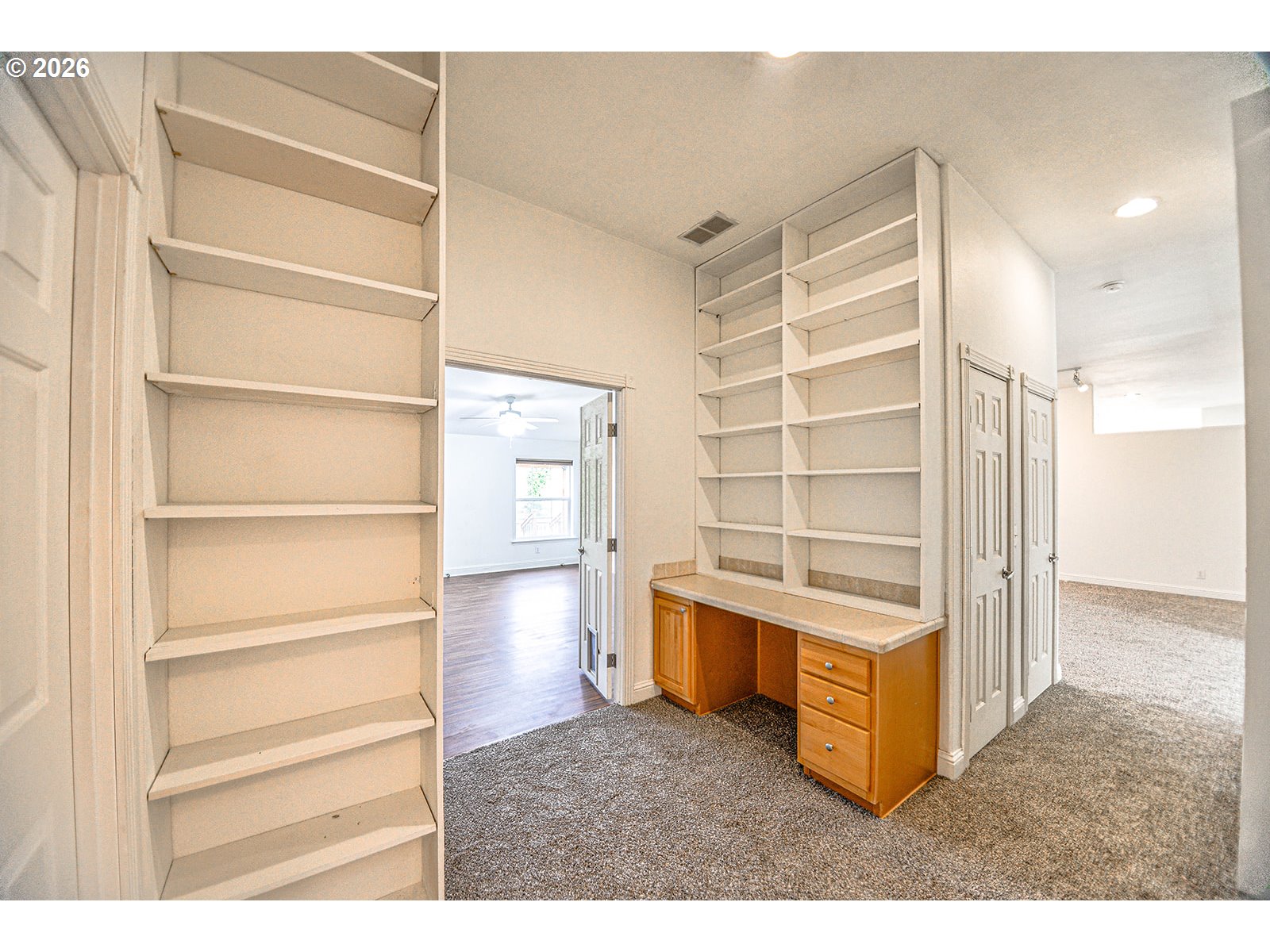 79988 Stewart Creek Road Clatskanie, OR 97016 - Photo 29 of 48 Hallway