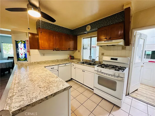 $592,500 | 264 East 2nd Street, San Jacinto, CA 92583
