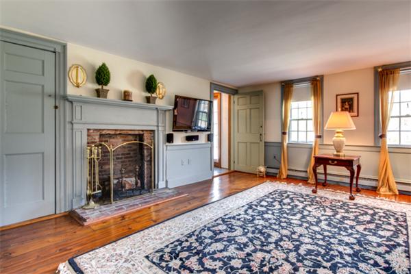 249 River Road Andover, MA 01810 - Photo 5 of 18 Gallery Image 5